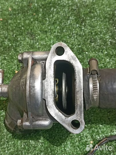 Помпа Mercedes m102