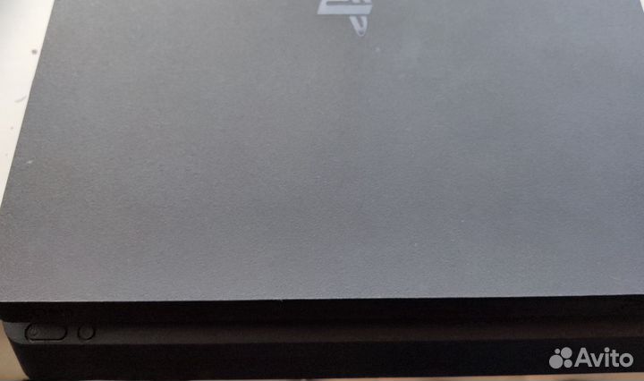 Sony playstation 4 slim