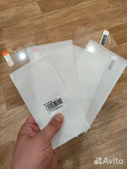 Защитные стекла для Xiaomi Mi 8