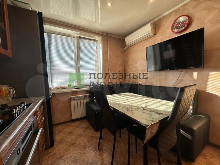 3-к. квартира, 64 м², 9/10 эт.