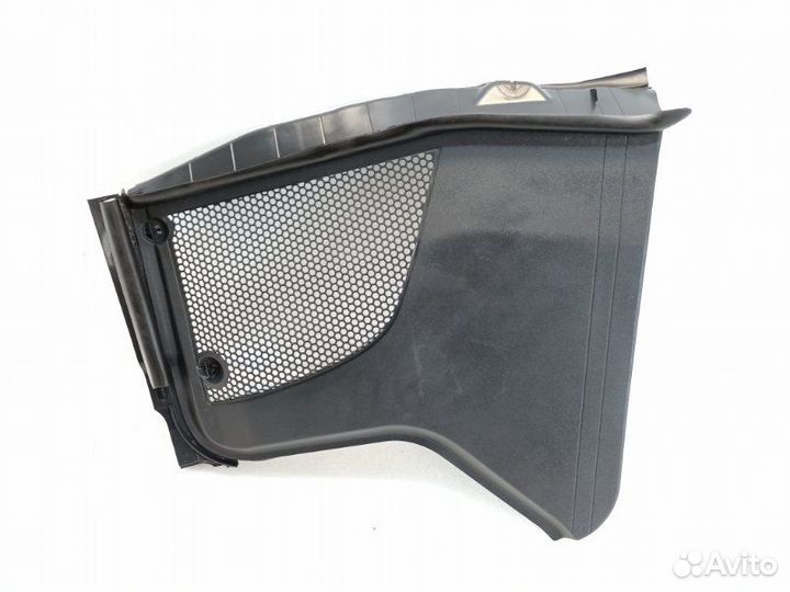 Жабо правое Mercedes-Benz E-Class S213 3.0D OM642