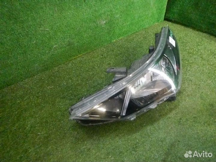 Фара левая Hyundai Solaris