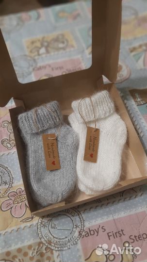 Носочки вязаные для новорожденного