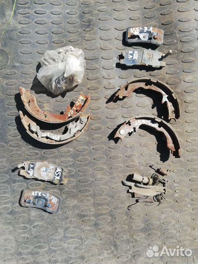 Колодки тормозные задние Митсубиси ASX