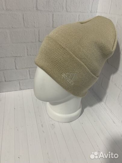 Шапка молодежная
