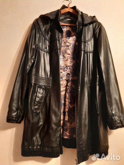 Куртка демисезонная женская,искуст.кожа,р52