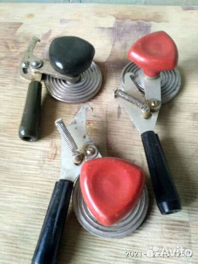 Машинка для закатки банок СССР