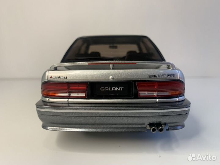 Модель 1:18 Mitsubishi Galant VR-4 1987 год