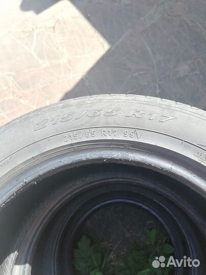 Pirelli Carras All Season 215/65 R17