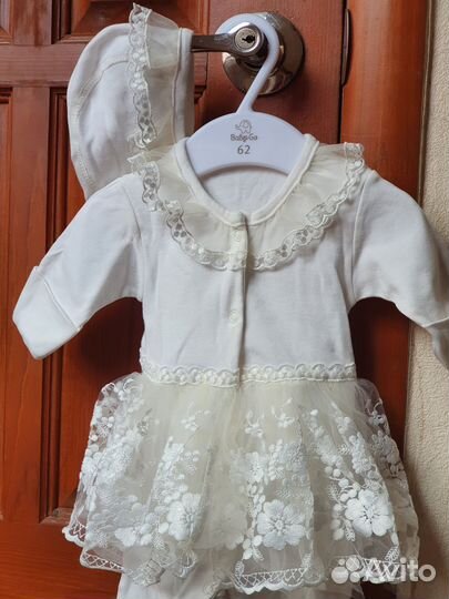 Комплект на выписку для девочки