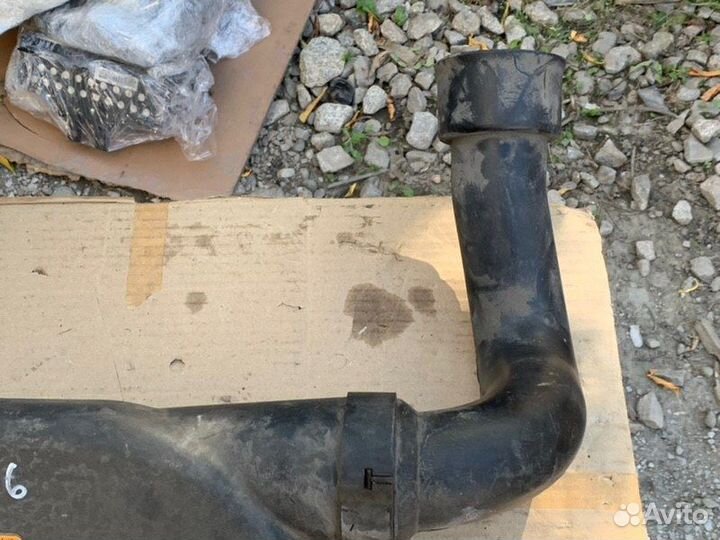 Воздухозаборник Hyundai I30 хетчбэк G4FA 2007