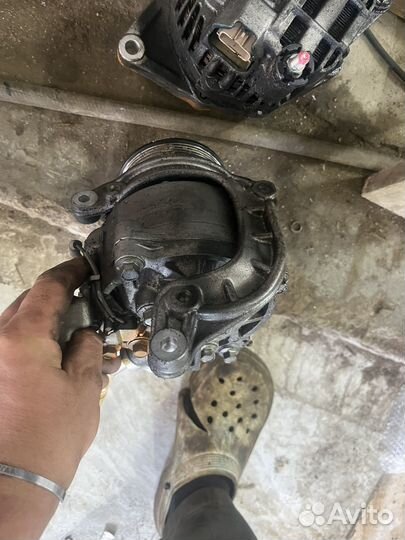 Компрессор кондиционера mitsubishi