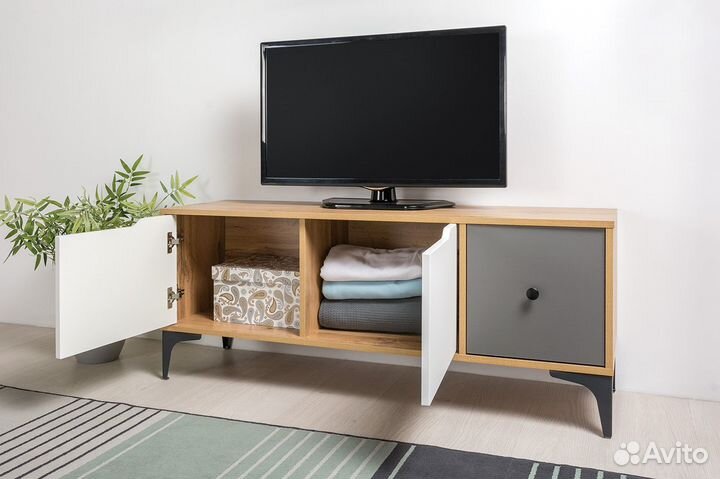 Вайс Тумба под тв