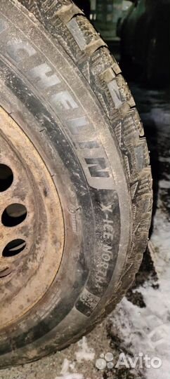 Michelin X-Ice North 4 195/65 R15 95T