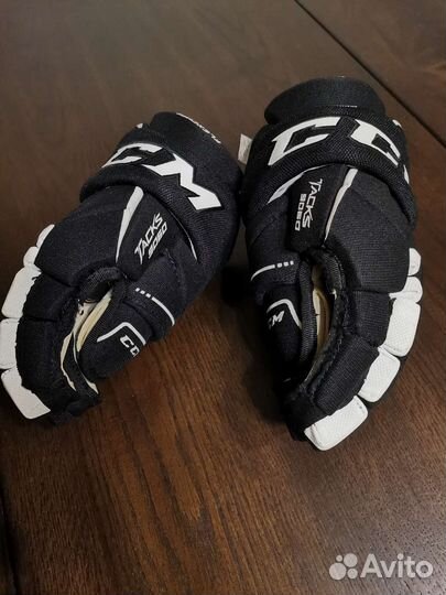 Перчатки хоккейные CCM tacks 9060 JR