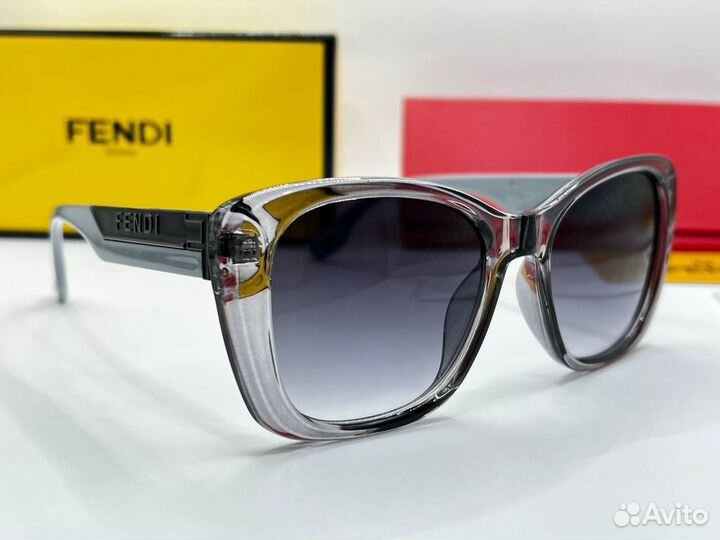 Очки Fendi