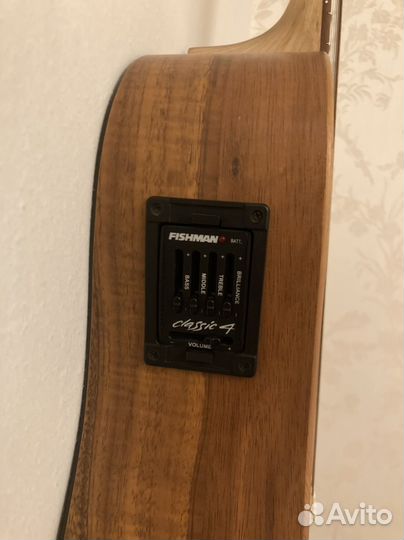 Акустическая электрогитара