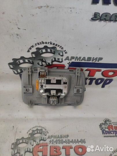 Плафон подсветки салона Киа Cee'd Jd универсал II