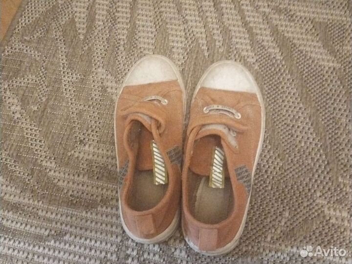 Кроссовки детские 35 размер