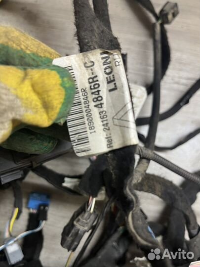 Рено каптюр проводка салона