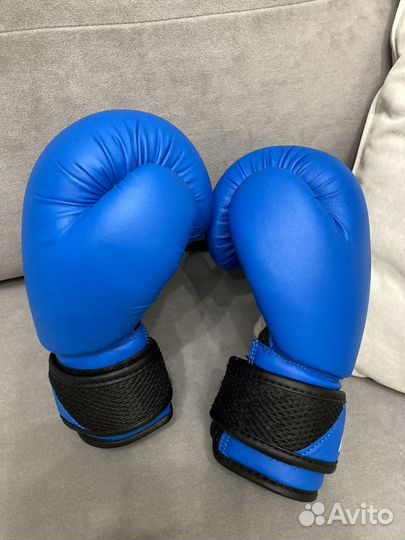 Боксерские перчатки детские 6 oz