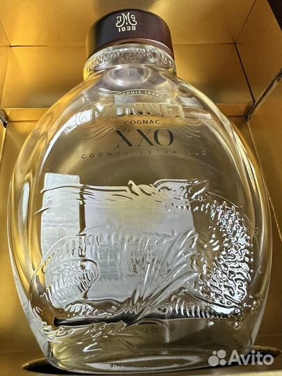 Бутылка и коробка из под коньяка monnet XXO