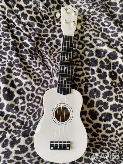 Укулеле belucci