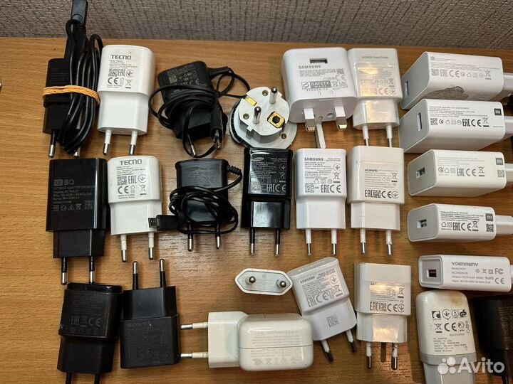Оригинальные зарядники на разные модели
