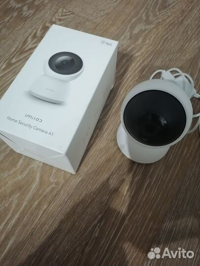 Камера видеонаблюдения купольная