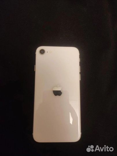 iPhone SE (2020), 128 ГБ