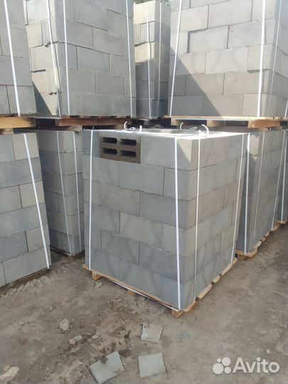 Керамзитобетонные блоки 4х пустотные