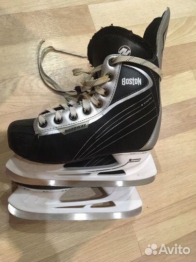 Коньки хоккейные 37 размер
