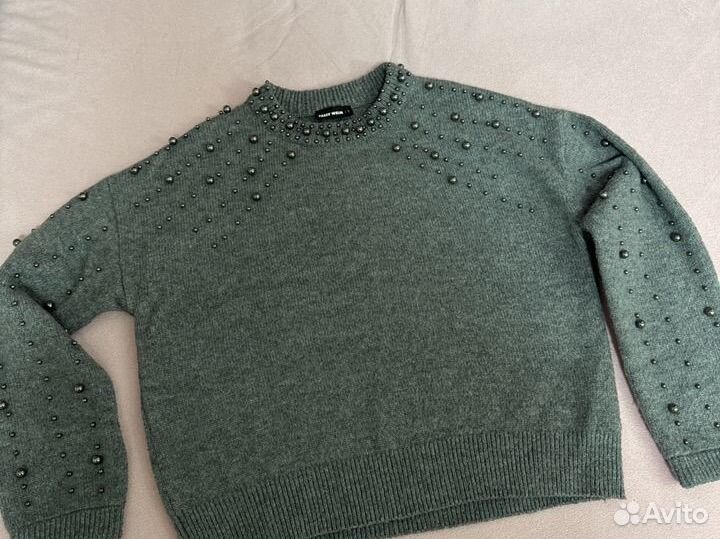 Свитер из натуральной шерсти