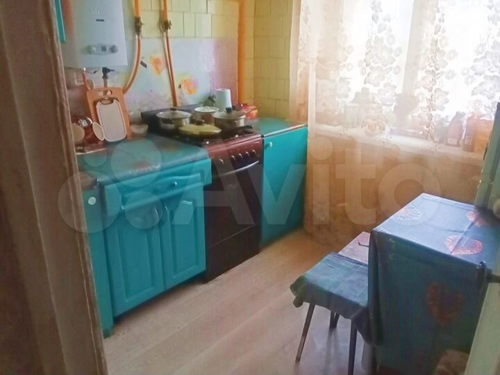 2-к. квартира, 42 м², 3/5 эт.