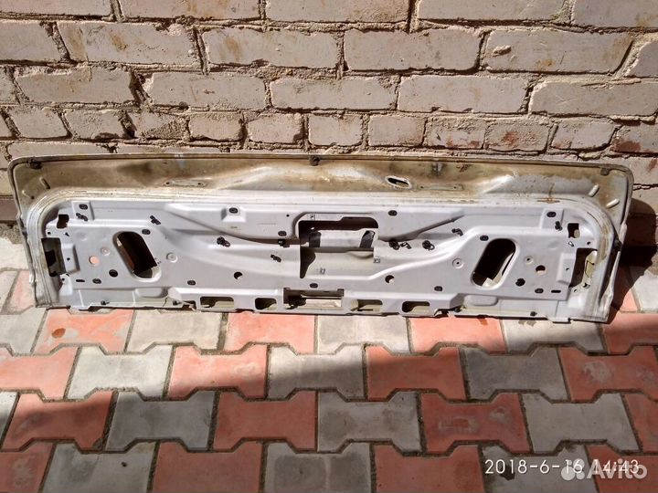 Задний борт крышки багажника бмв Х5/BMW X5 e53