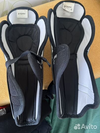 Щитки хоккейные