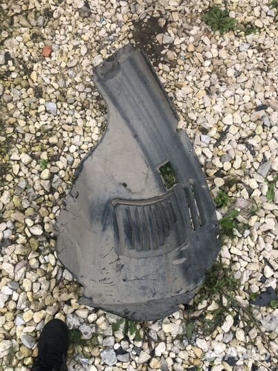 Подкрылок передний правый мерседес gle w167