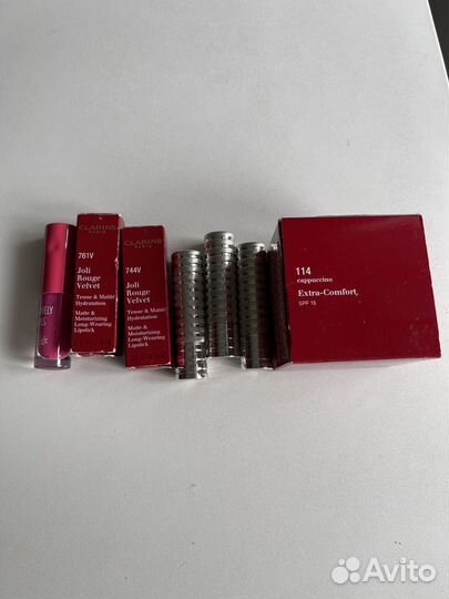 Помада новая