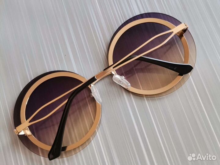 Солнцезащитные очки