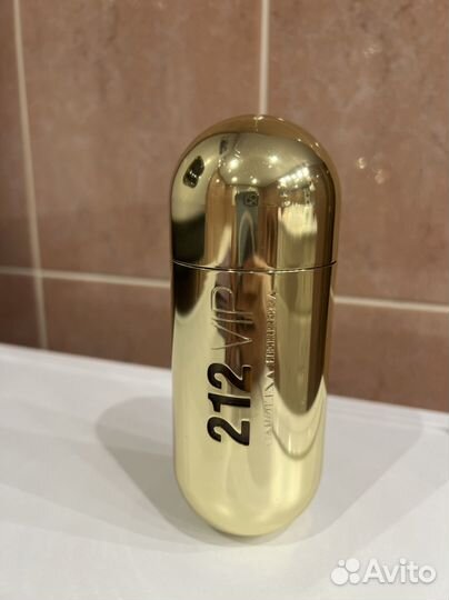 Духи женские 212 VIP