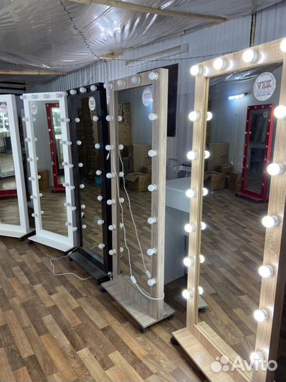 Гримерное зеркало