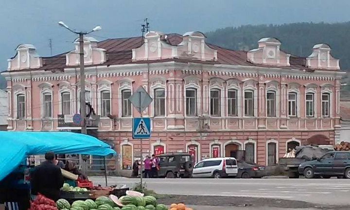 5-к. апартаменты, 135 м², 2/2 эт.