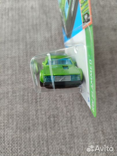 Hot Wheels Volvo 240 Drift Wagon