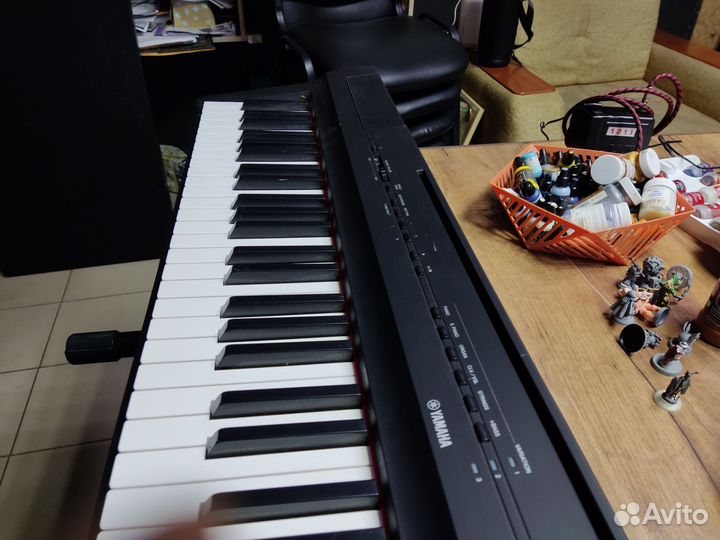 Цифровое пианино yamaha p 125 b