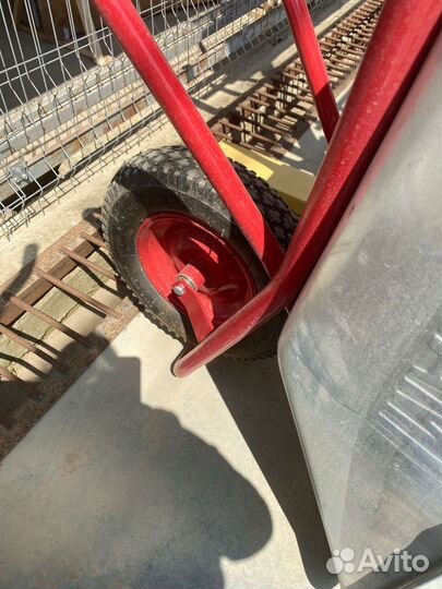 Тачка строительная