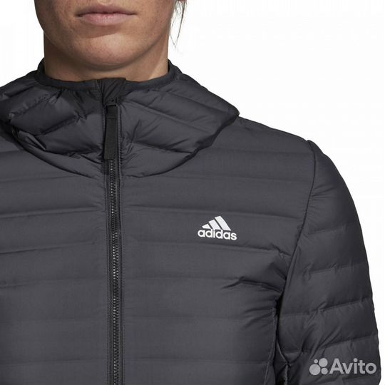 Женская куртка Adidas, XS