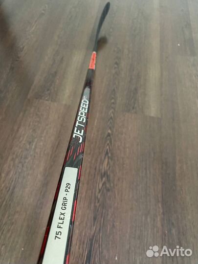 Клюшка хоккейная