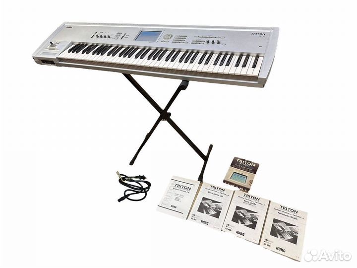 Korg korg triton pro Triton Pro 76 клавиш