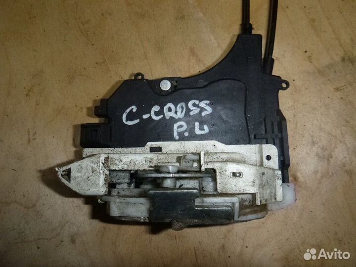 Замок двери передней левой citroen C-crosser 2008