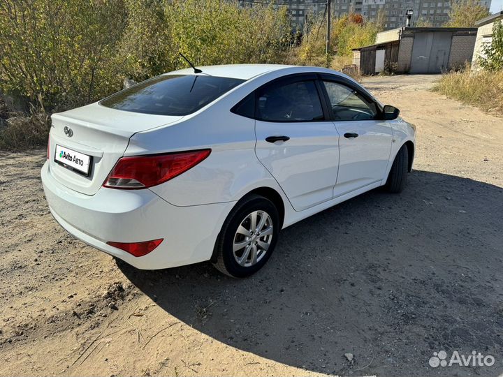 Hyundai Solaris 1.4 AT, 2014, 164 000 км